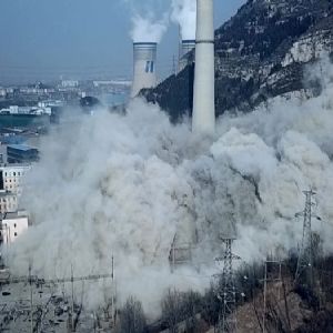 華能萊蕪熱電廠機(jī)組及廠房爆破拆除